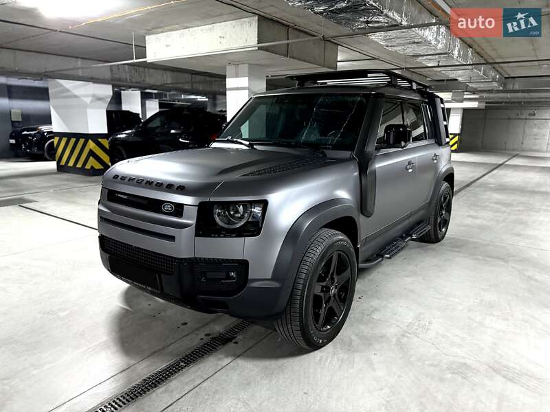 Land Rover Defender 2022
