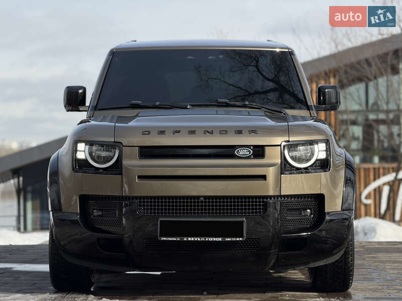 Land Rover Defender 2020