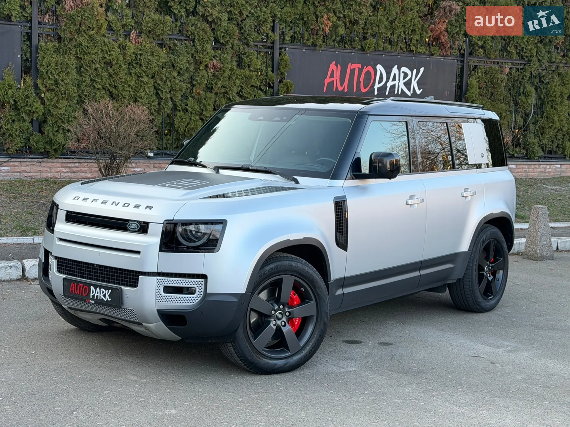 2020 Land Rover Defender - мініатюра 2