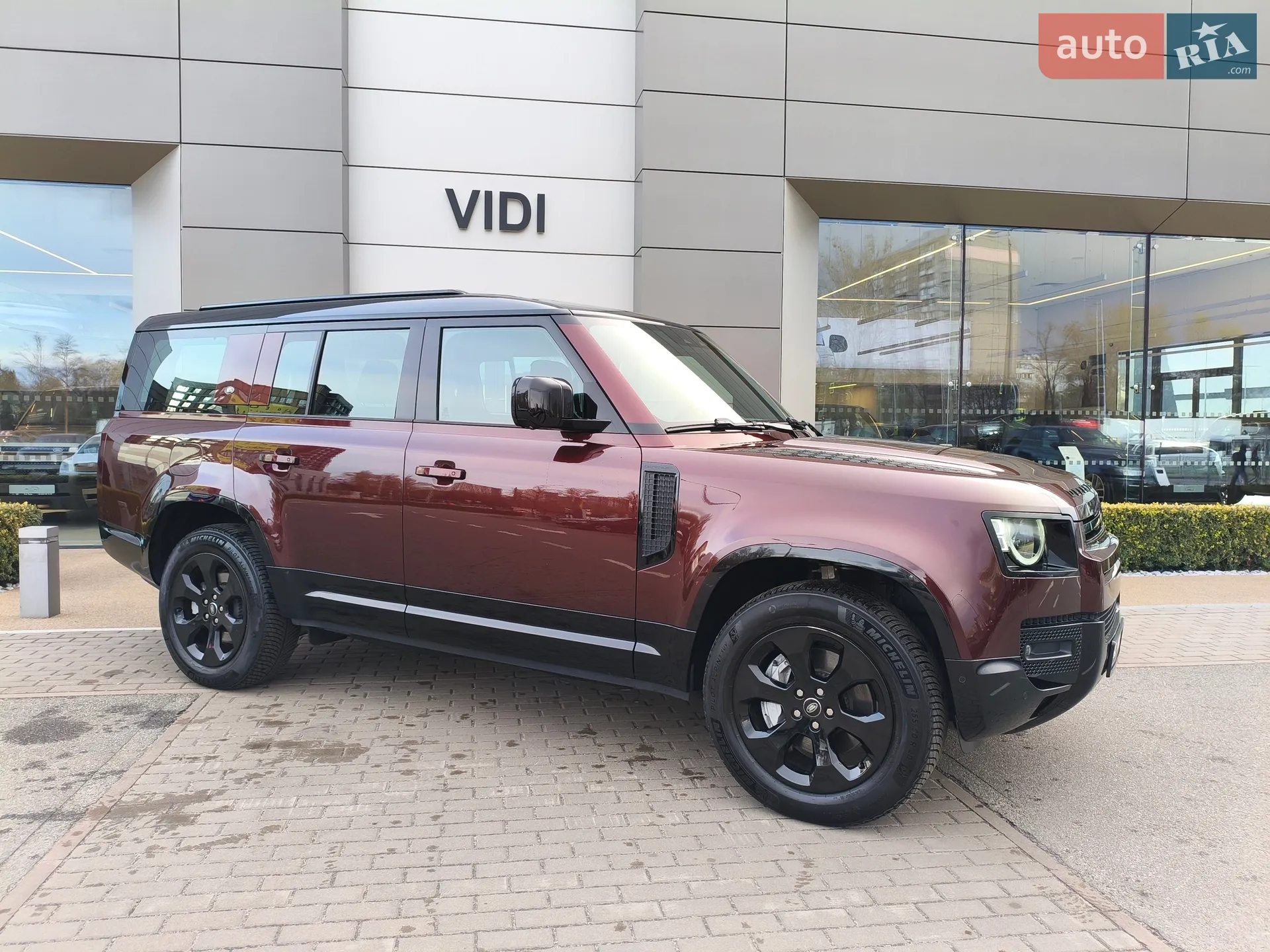 2024 Land Rover Defender - мініатюра 25