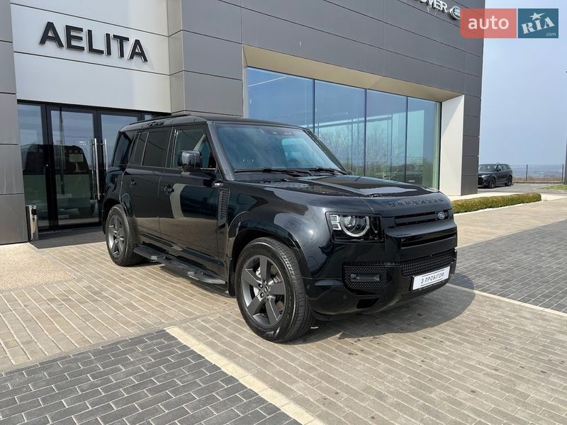 Land Rover Defender 2025