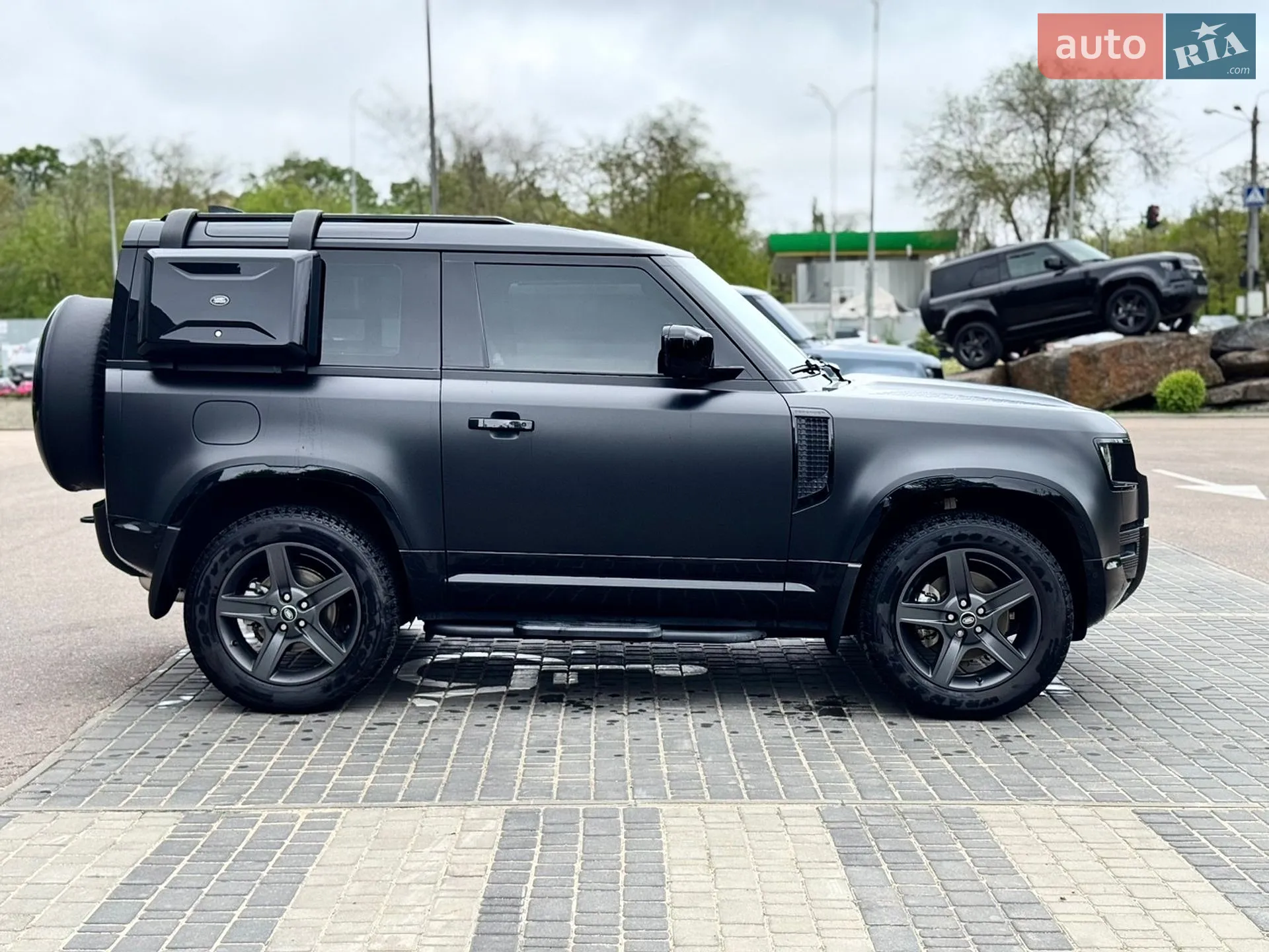 2025 Land Rover Defender - мініатюра 4