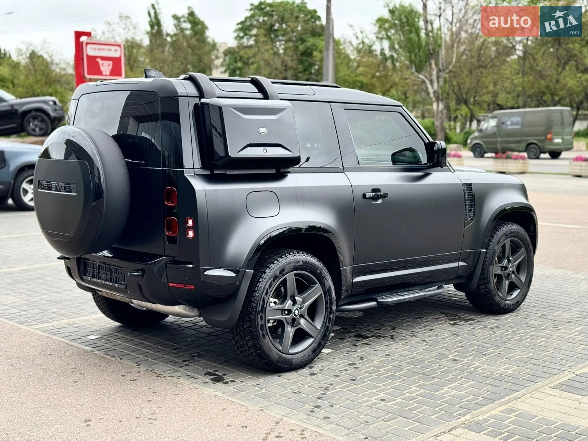 2025 Land Rover Defender - мініатюра 5
