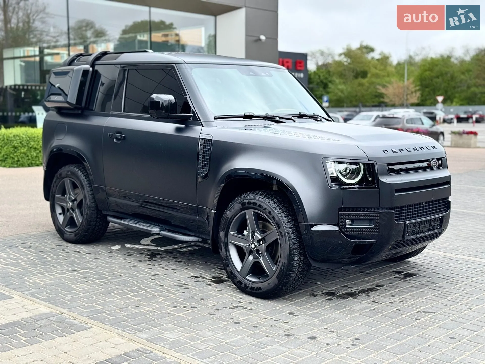 2025 Land Rover Defender - мініатюра 3