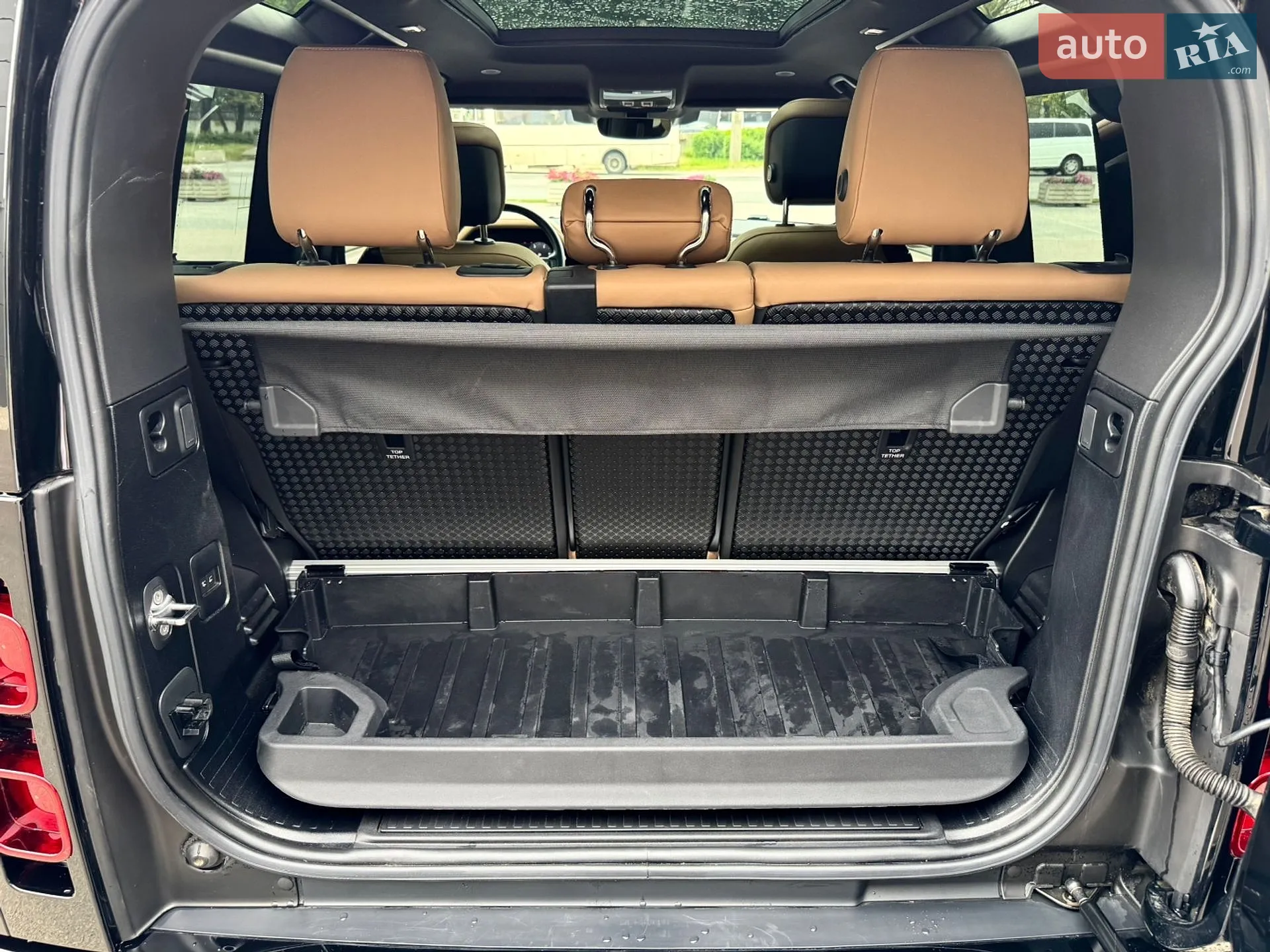 2025 Land Rover Defender - мініатюра 16