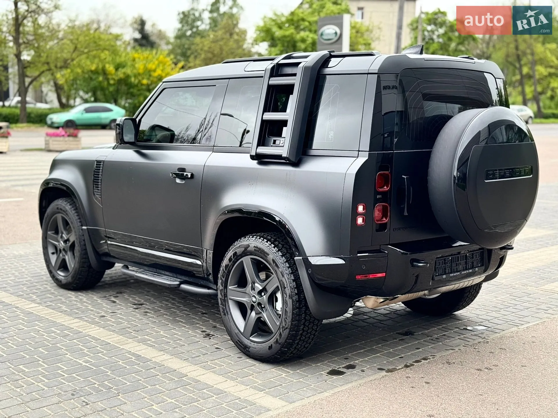2025 Land Rover Defender - мініатюра 7