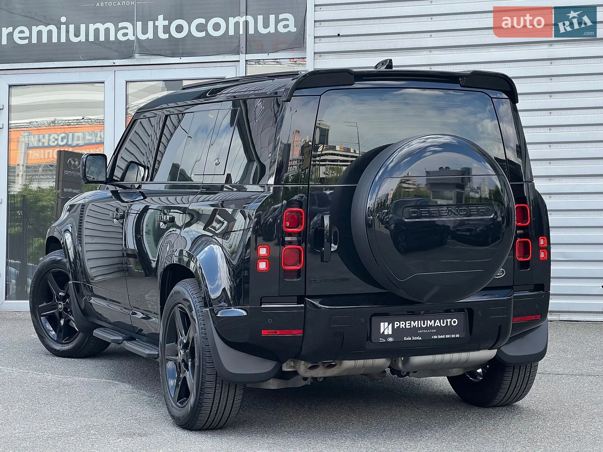 2021 Land Rover Defender - мініатюра 9