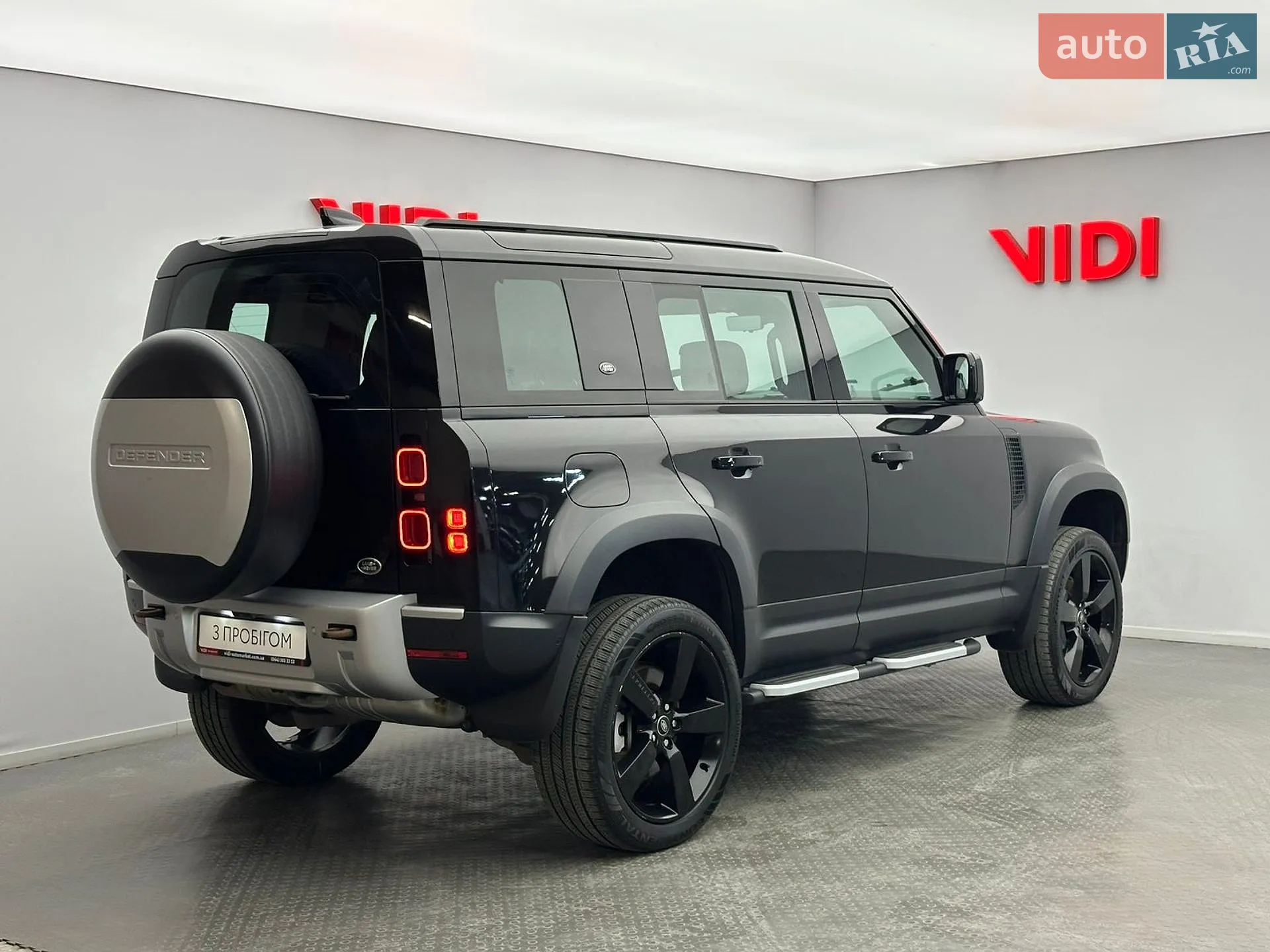 2021 Land Rover Defender - мініатюра 2