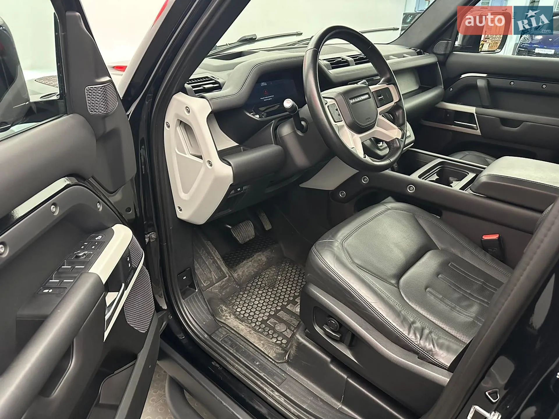 2021 Land Rover Defender - мініатюра 11