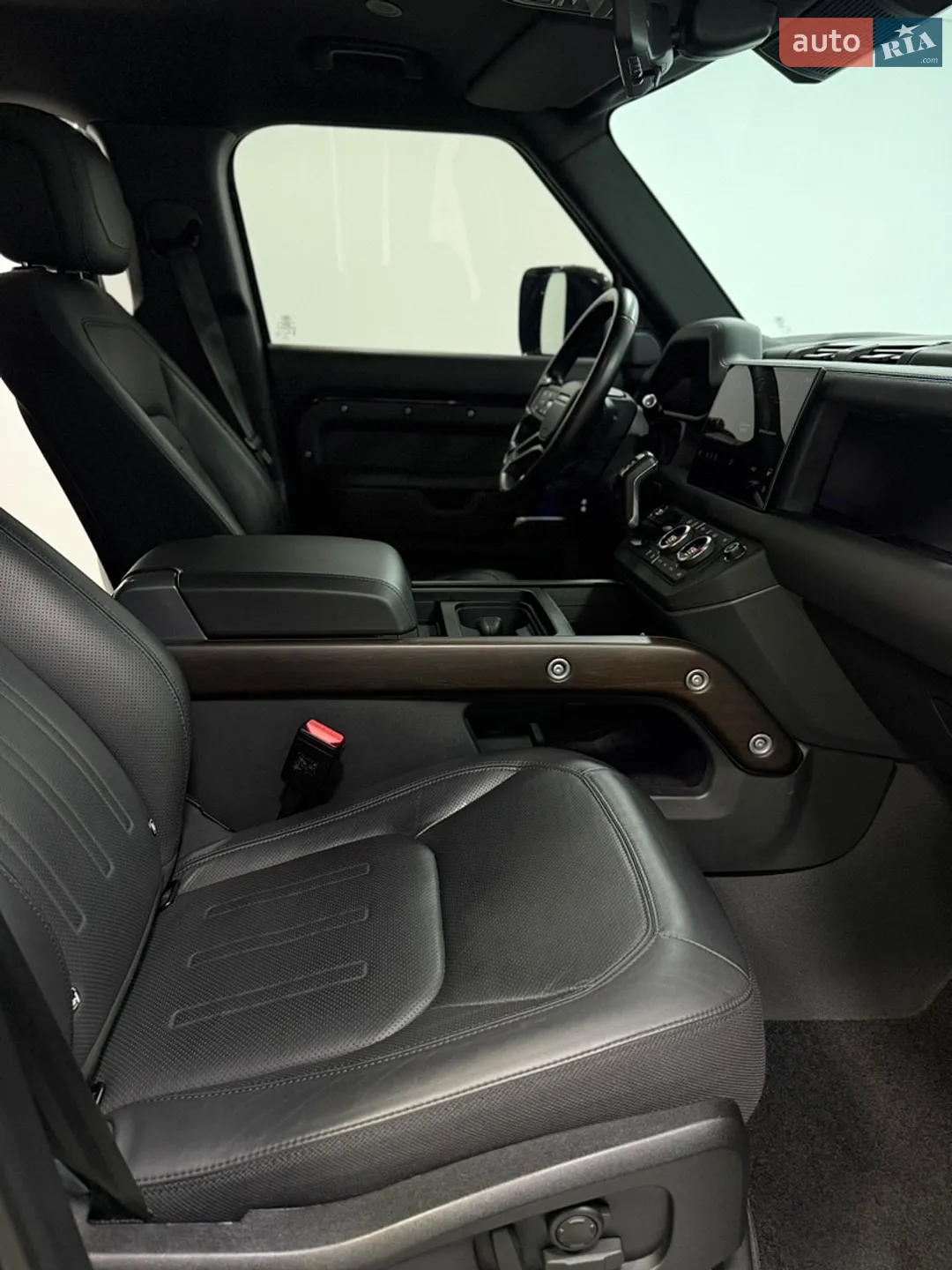 2022 Land Rover Defender - мініатюра 27