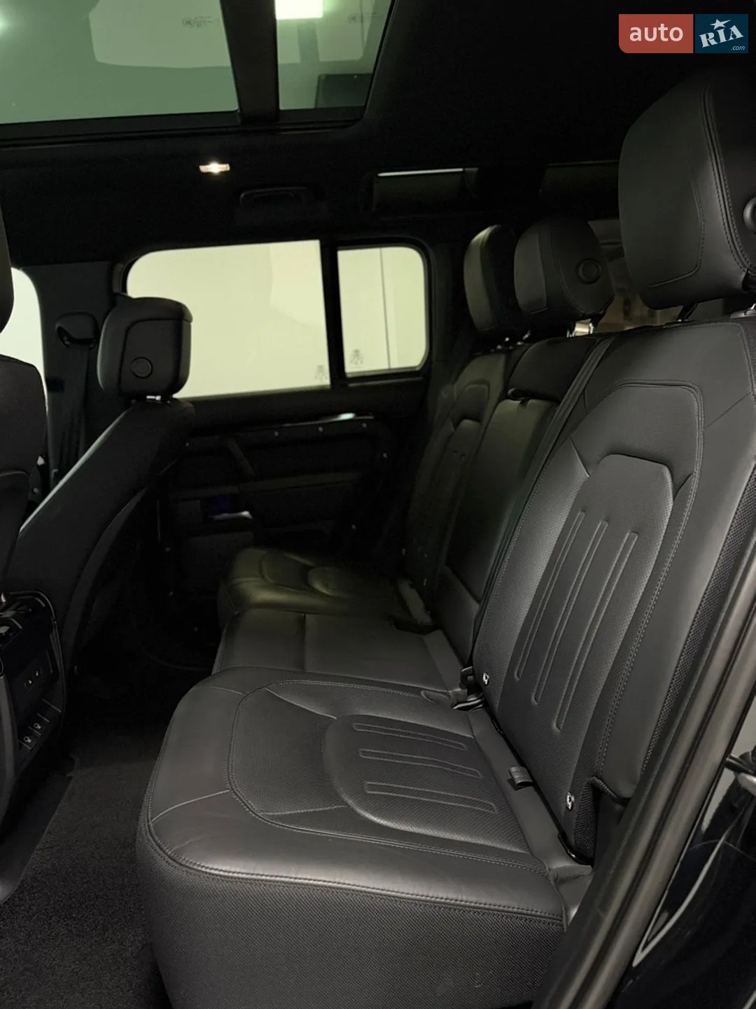 2022 Land Rover Defender - мініатюра 37