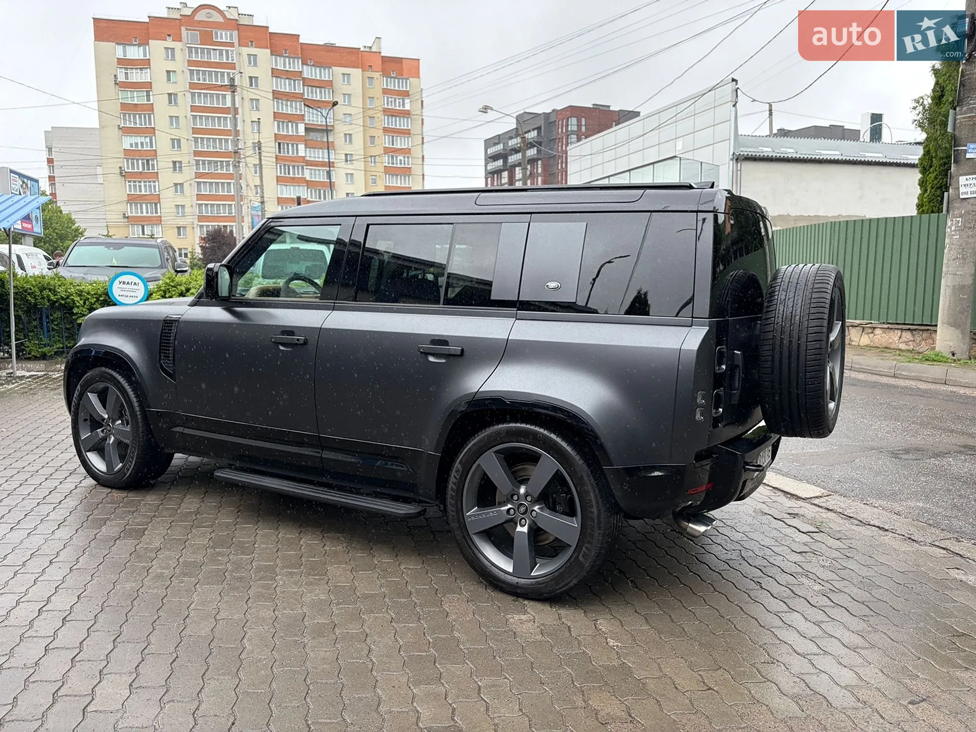 2024 Land Rover Defender - мініатюра 11