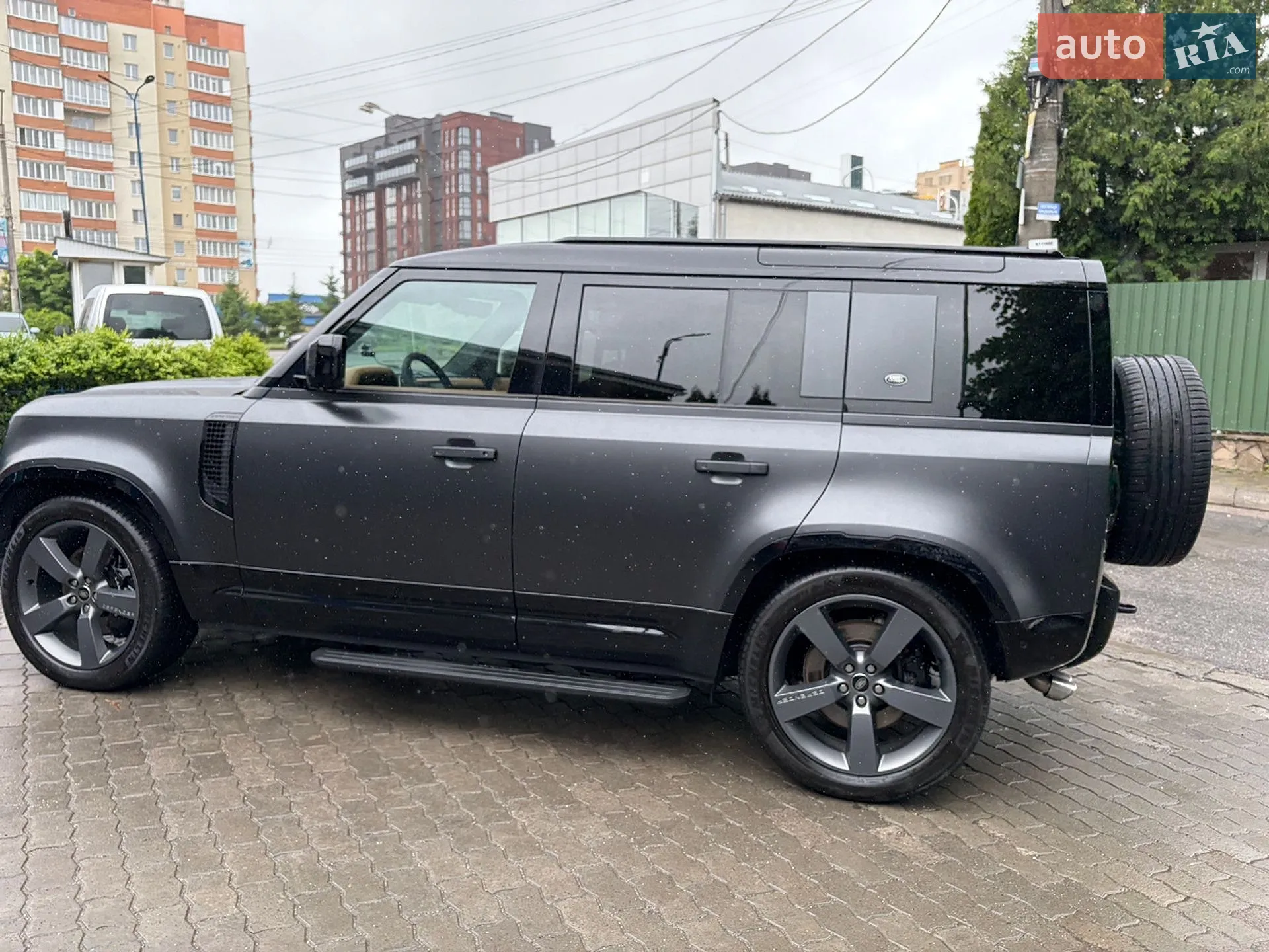 2024 Land Rover Defender - мініатюра 12
