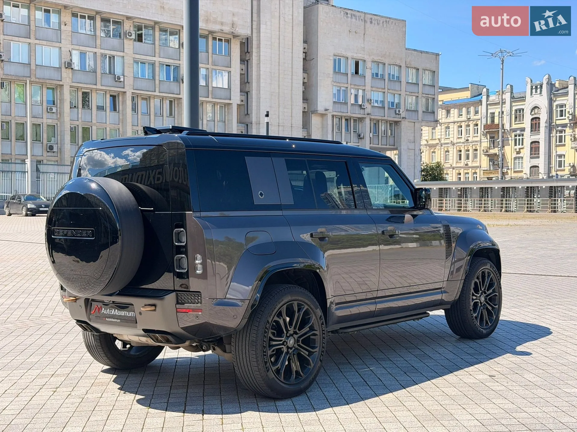 2025 Land Rover Defender - мініатюра 7