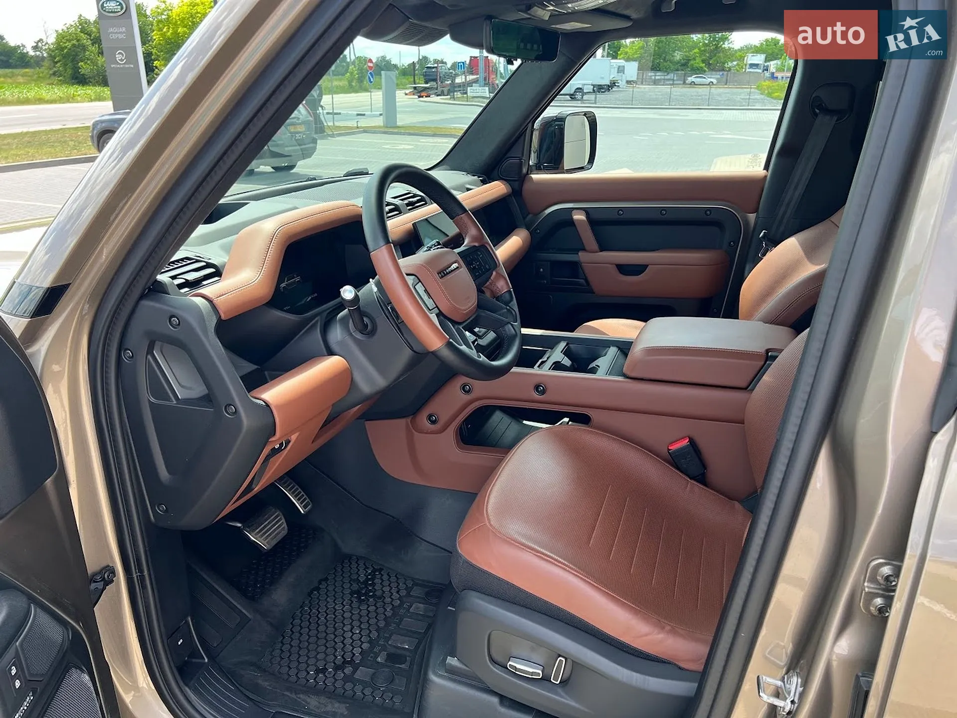 2025 Land Rover Defender - мініатюра 9