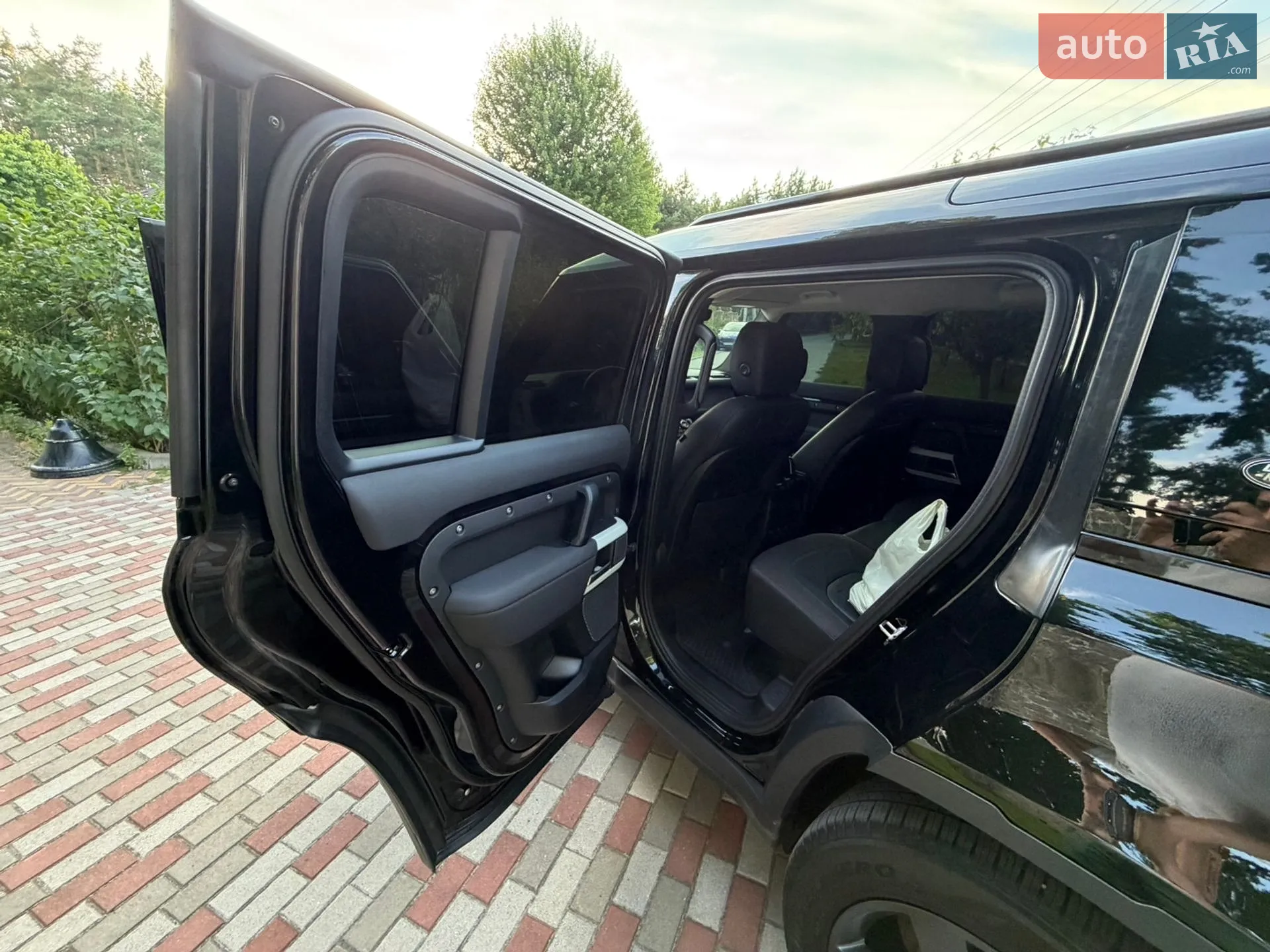 2020 Land Rover Defender - мініатюра 16