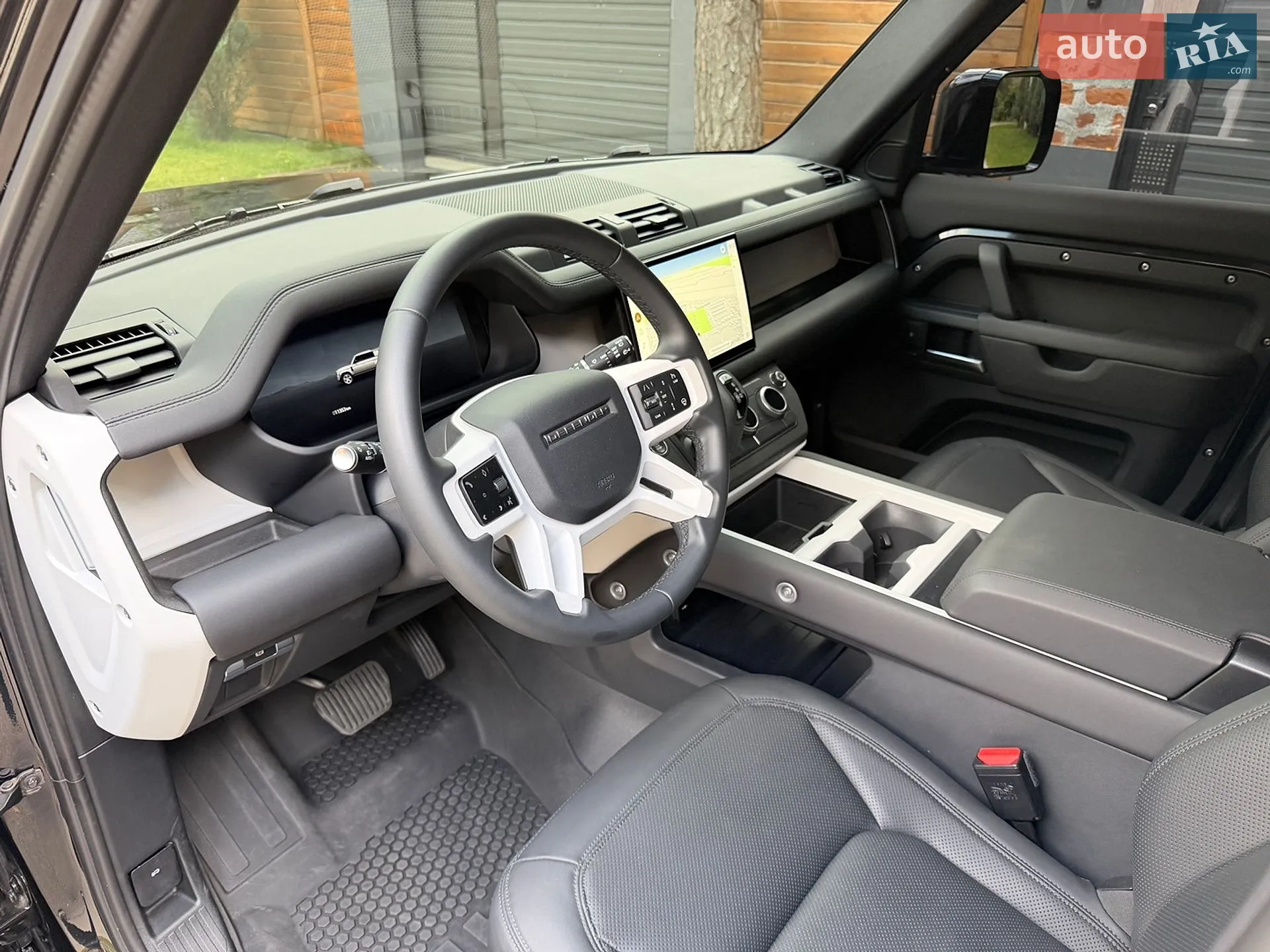 2024 Land Rover Defender - мініатюра 68