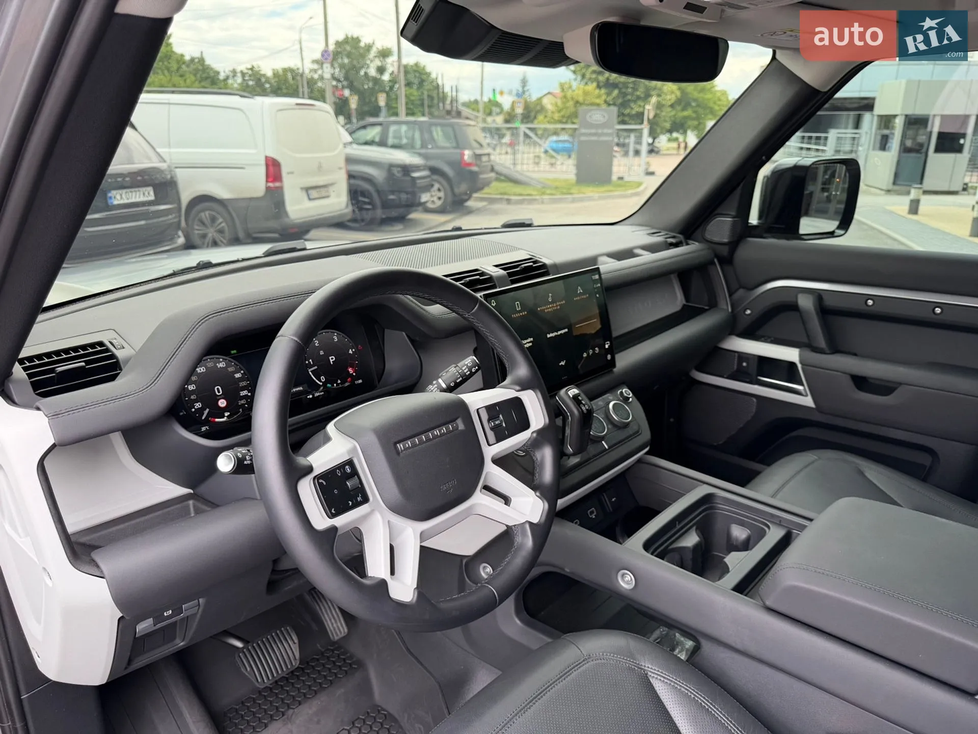 2023 Land Rover Defender - мініатюра 16