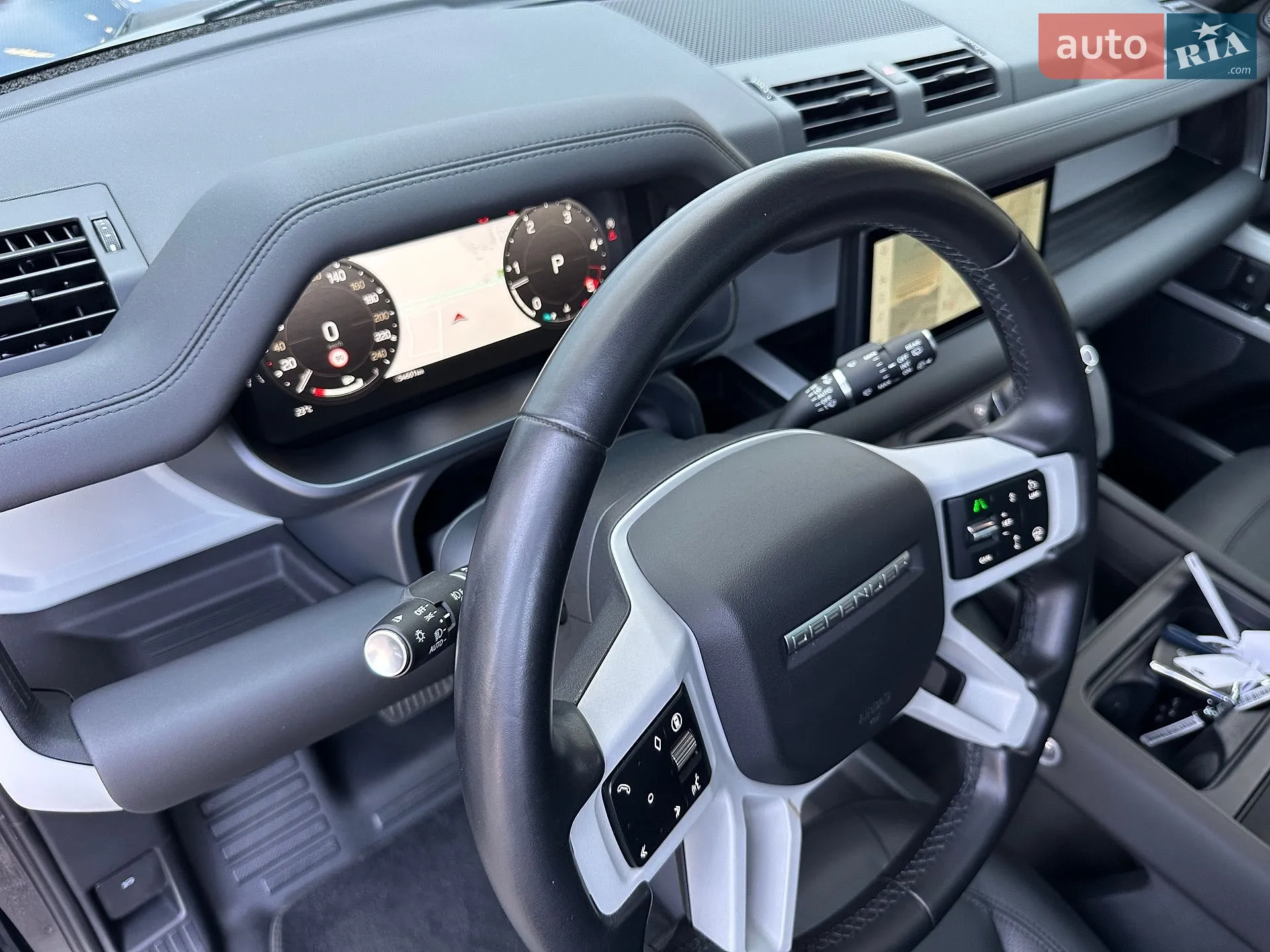 2023 Land Rover Defender - мініатюра 17