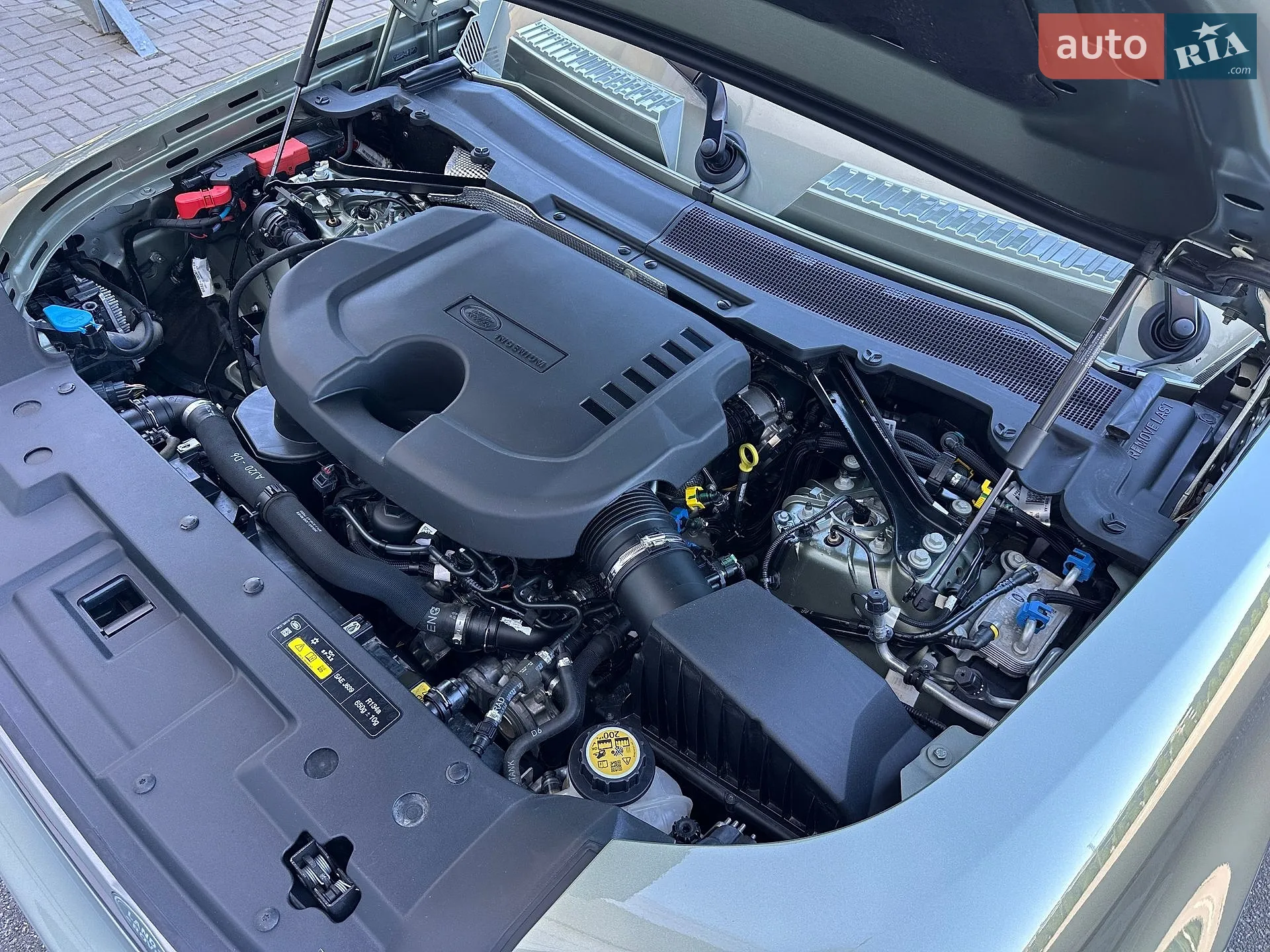 2024 Land Rover Defender - мініатюра 36