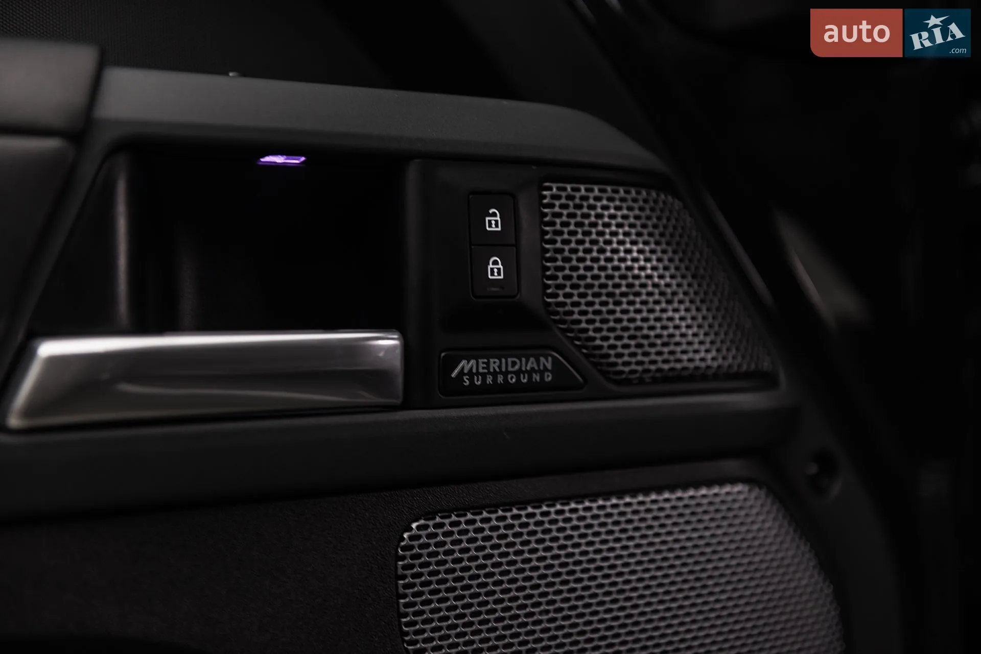 2022 Land Rover Defender - мініатюра 26