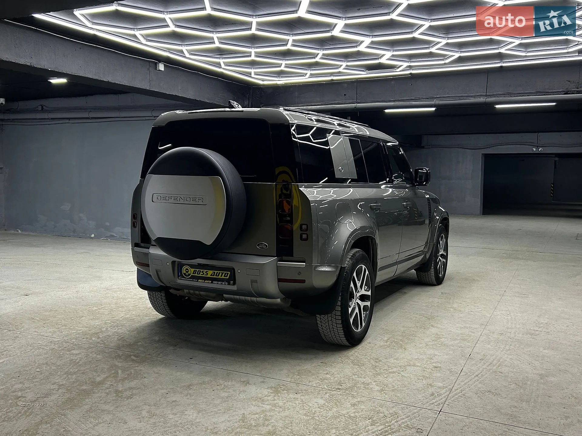2021 Land Rover Defender - мініатюра 9