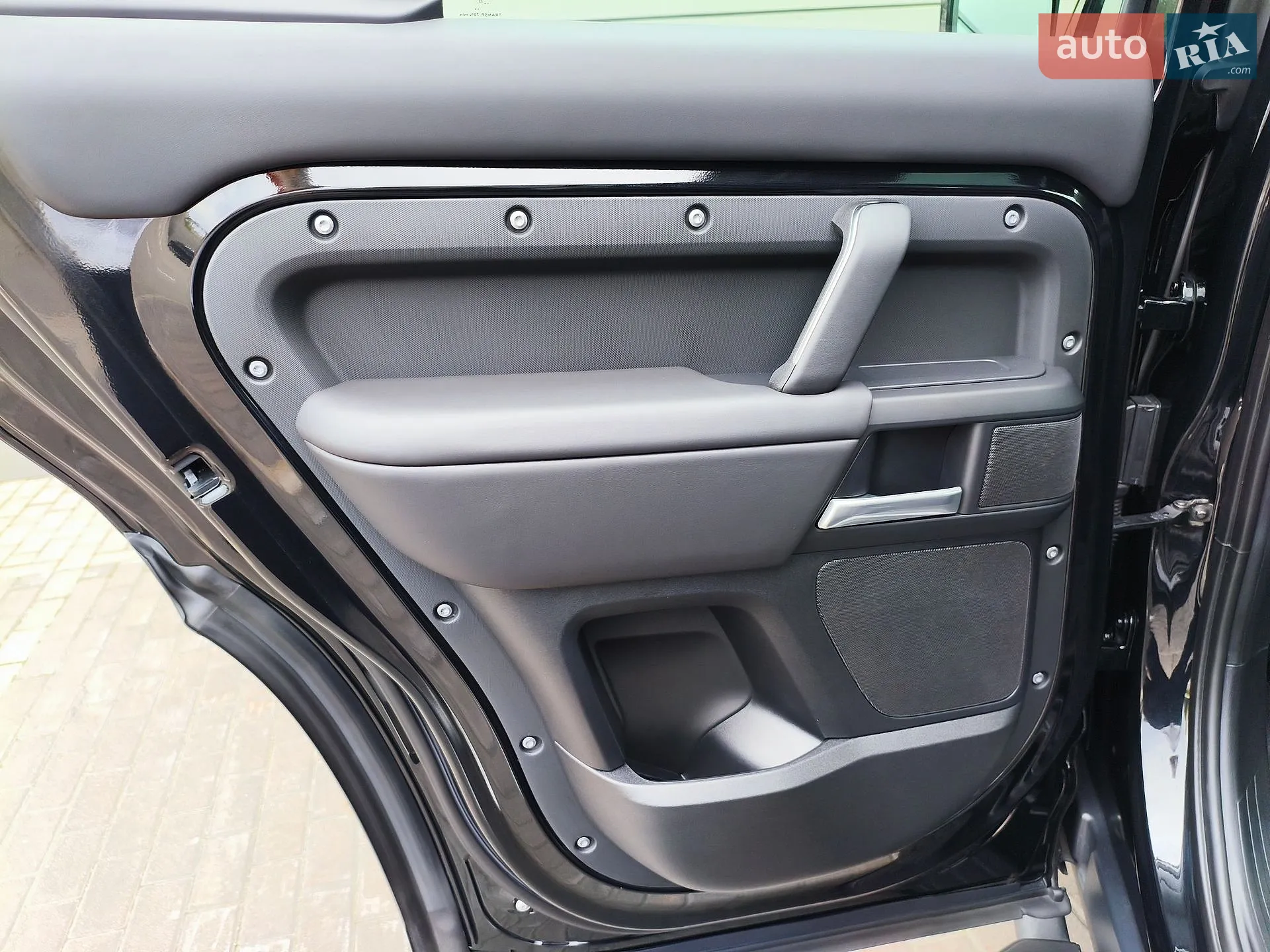 2025 Land Rover Defender - мініатюра 56