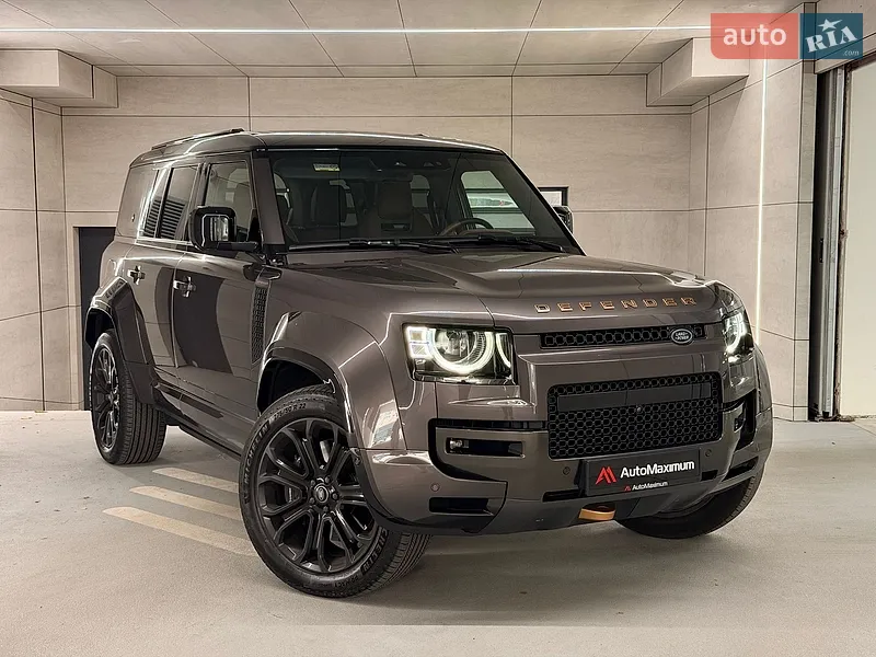 Land Rover Defender