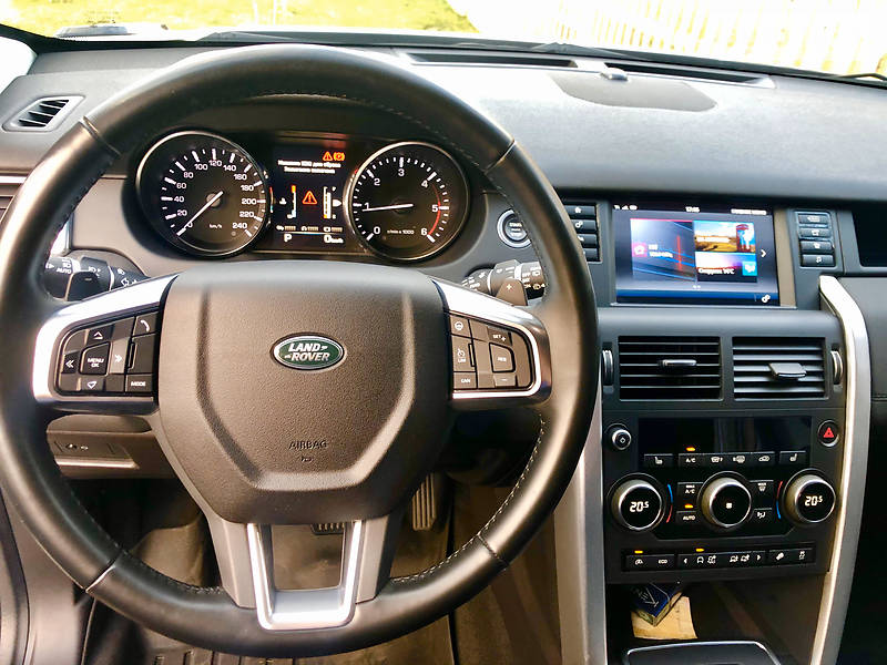 Позашляховик / Кросовер Land Rover Discovery Sport 2016 в Житомирі