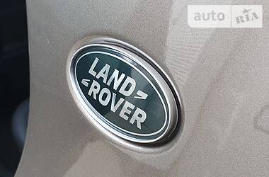 Позашляховик / Кросовер Land Rover Discovery Sport 2017 в 
