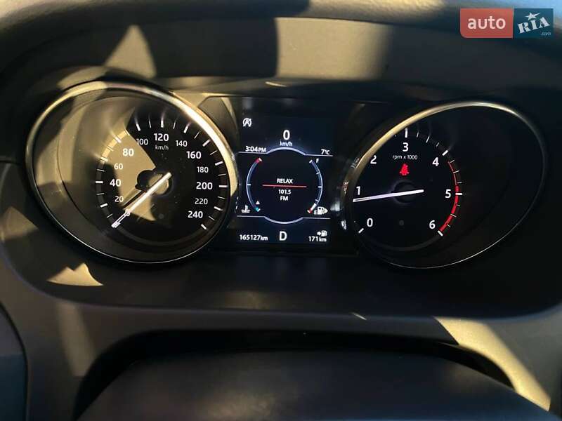 Внедорожник / Кроссовер Land Rover Discovery Sport 2017 в Киеве