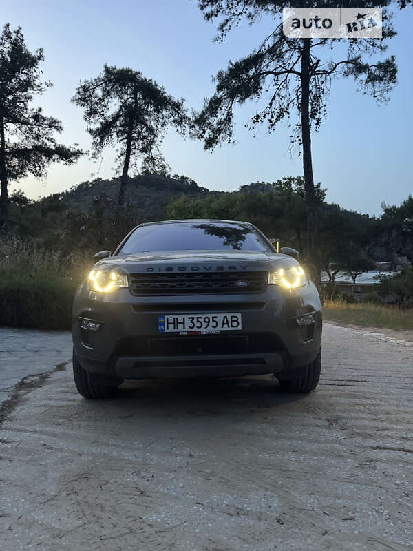 Позашляховик / Кросовер Land Rover Discovery Sport 2016 в Одесі
