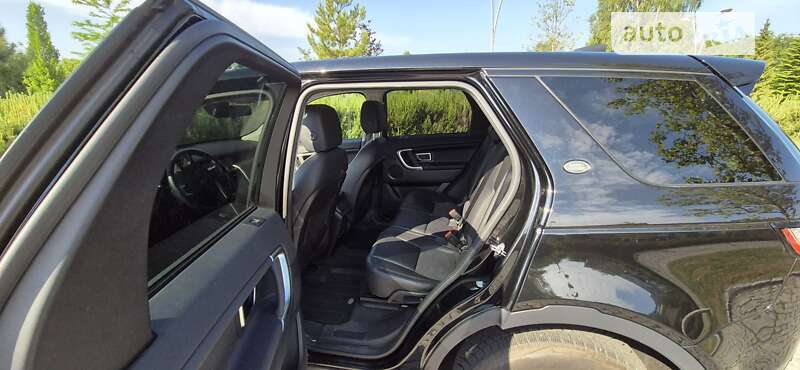 Внедорожник / Кроссовер Land Rover Discovery Sport 2016 в Львове