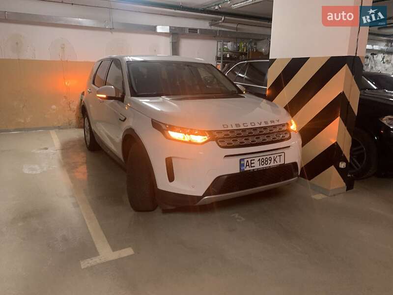 Внедорожник / Кроссовер Land Rover Discovery Sport 2020 в Киеве фото 14 Внедорожник / Кроссовер Land Rover Discovery Sport 2020 в Киеве