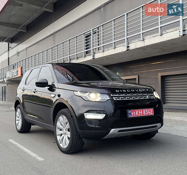 Внедорожник / Кроссовер Land Rover Discovery Sport 2016 в Киеве