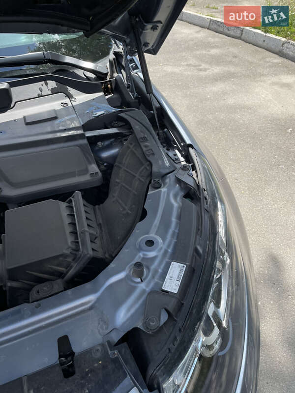 Внедорожник / Кроссовер Land Rover Discovery Sport 2018 в Сумах