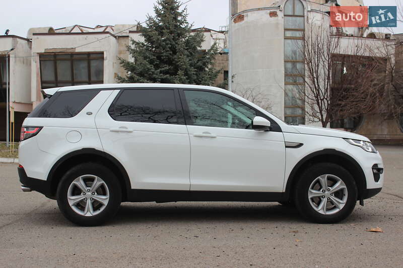 Внедорожник / Кроссовер Land Rover Discovery Sport 2016 в Днепре