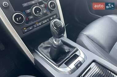 Внедорожник / Кроссовер Land Rover Discovery Sport 2016 в 