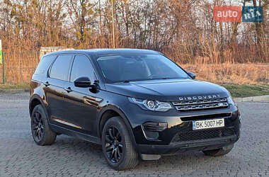 Внедорожник / Кроссовер Land Rover Discovery Sport 2016 в Радивилове