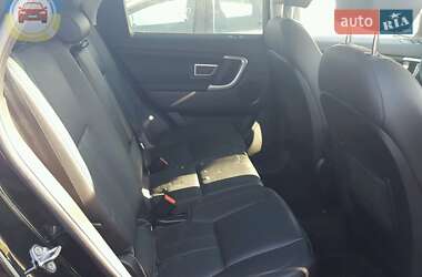 Внедорожник / Кроссовер Land Rover Discovery Sport 2016 в 