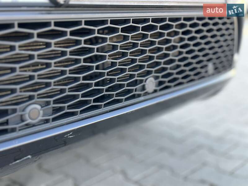 Внедорожник / Кроссовер Land Rover Discovery Sport 2019 в Черновцах