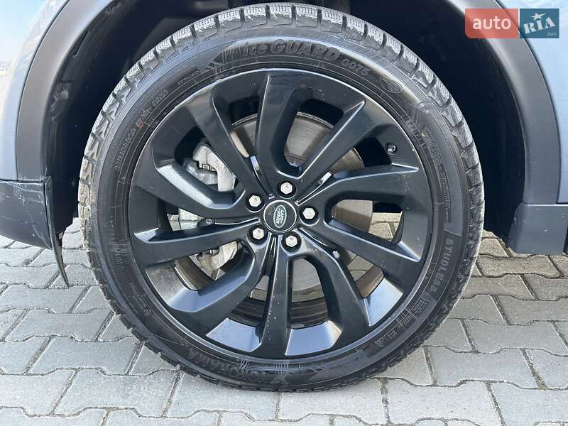 Внедорожник / Кроссовер Land Rover Discovery Sport 2019 в Черновцах