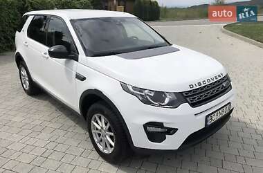Позашляховик / Кросовер Land Rover Discovery Sport 2018 в 