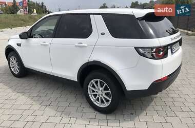 Позашляховик / Кросовер Land Rover Discovery Sport 2018 в 