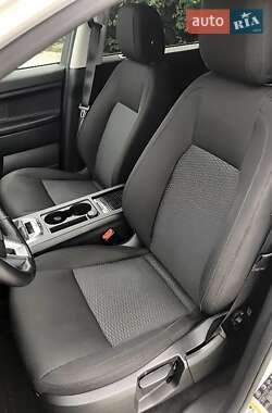 Позашляховик / Кросовер Land Rover Discovery Sport 2018 в 