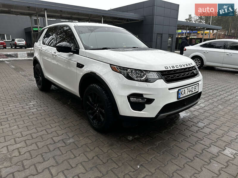 Внедорожник / Кроссовер Land Rover Discovery Sport 2016 в Киеве
