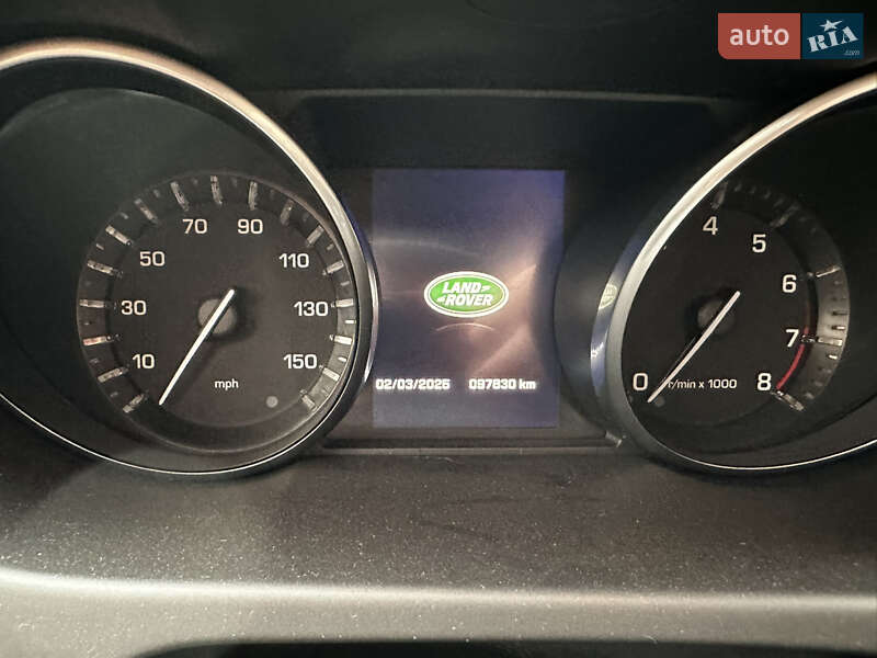 Внедорожник / Кроссовер Land Rover Discovery Sport 2016 в Киеве