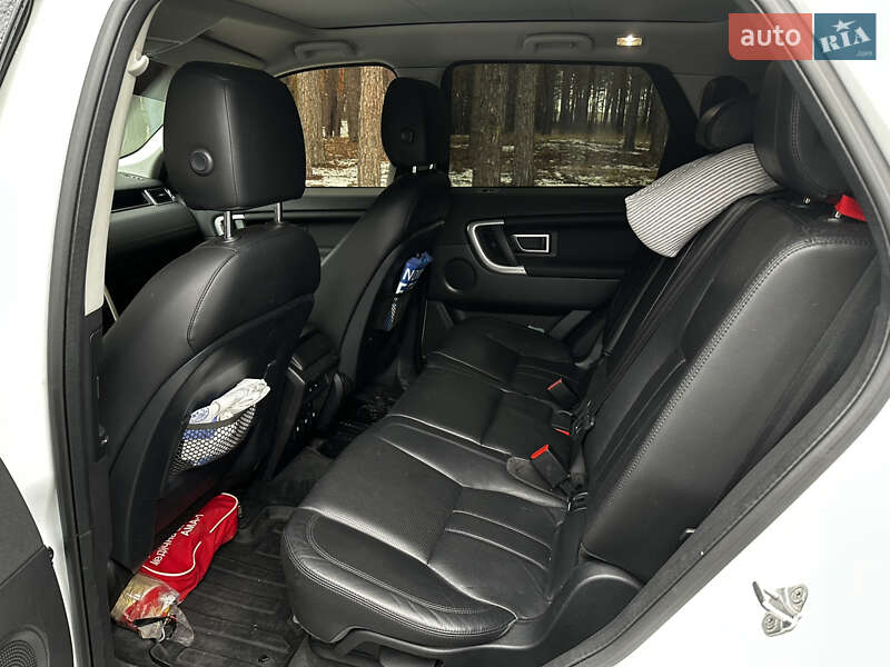 Внедорожник / Кроссовер Land Rover Discovery Sport 2016 в Киеве