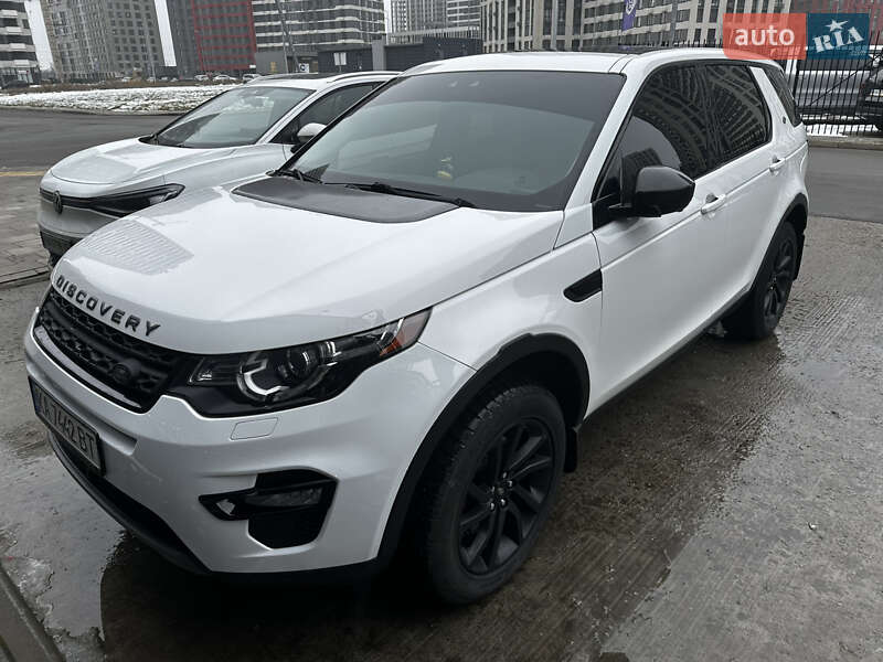 Внедорожник / Кроссовер Land Rover Discovery Sport 2016 в Киеве