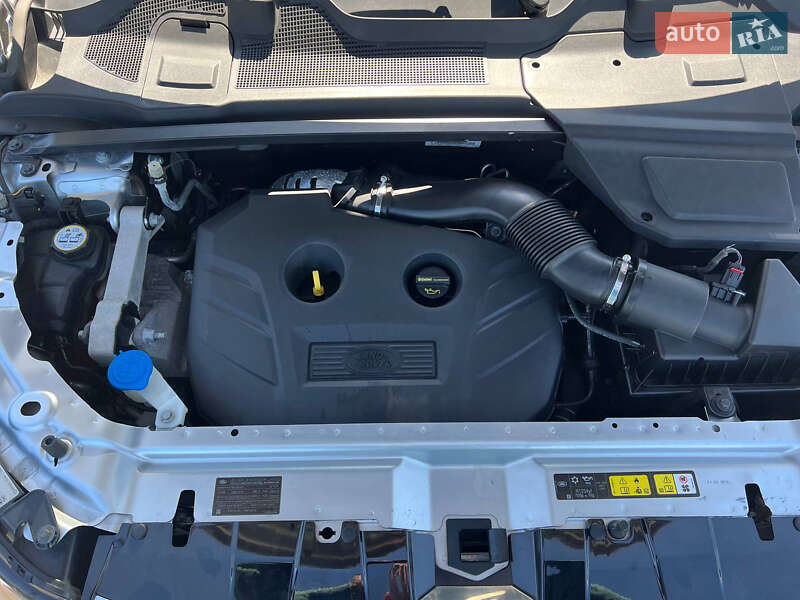 Внедорожник / Кроссовер Land Rover Discovery Sport 2016 в Тернополе